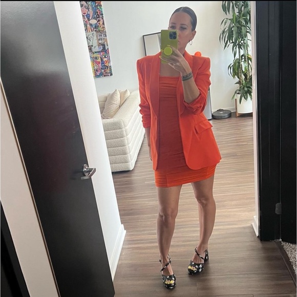 Meet your Posher, Sunny - Picture 4 of 17